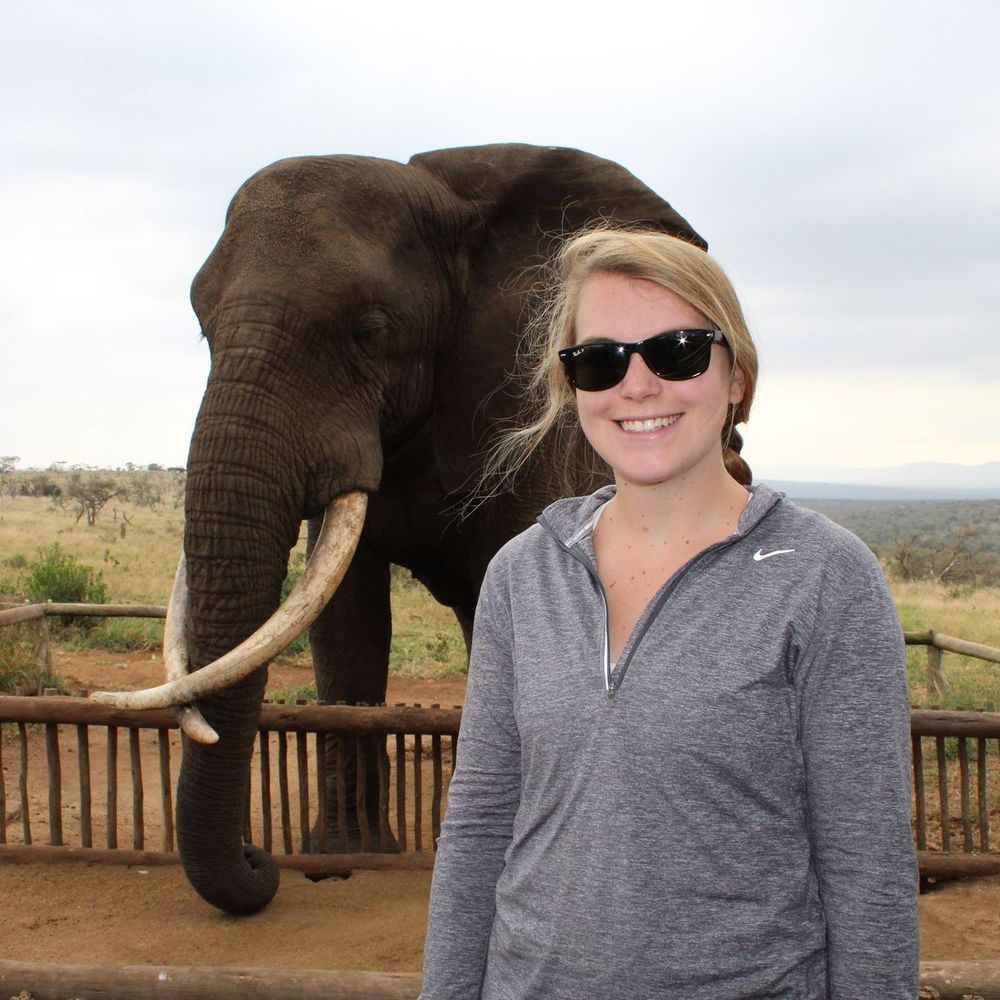 Meet your Posher, Claire